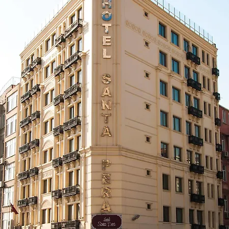 Santa Pera Hotel 2*