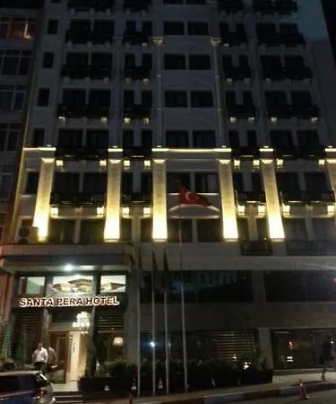 Santa Pera Hotel 2*